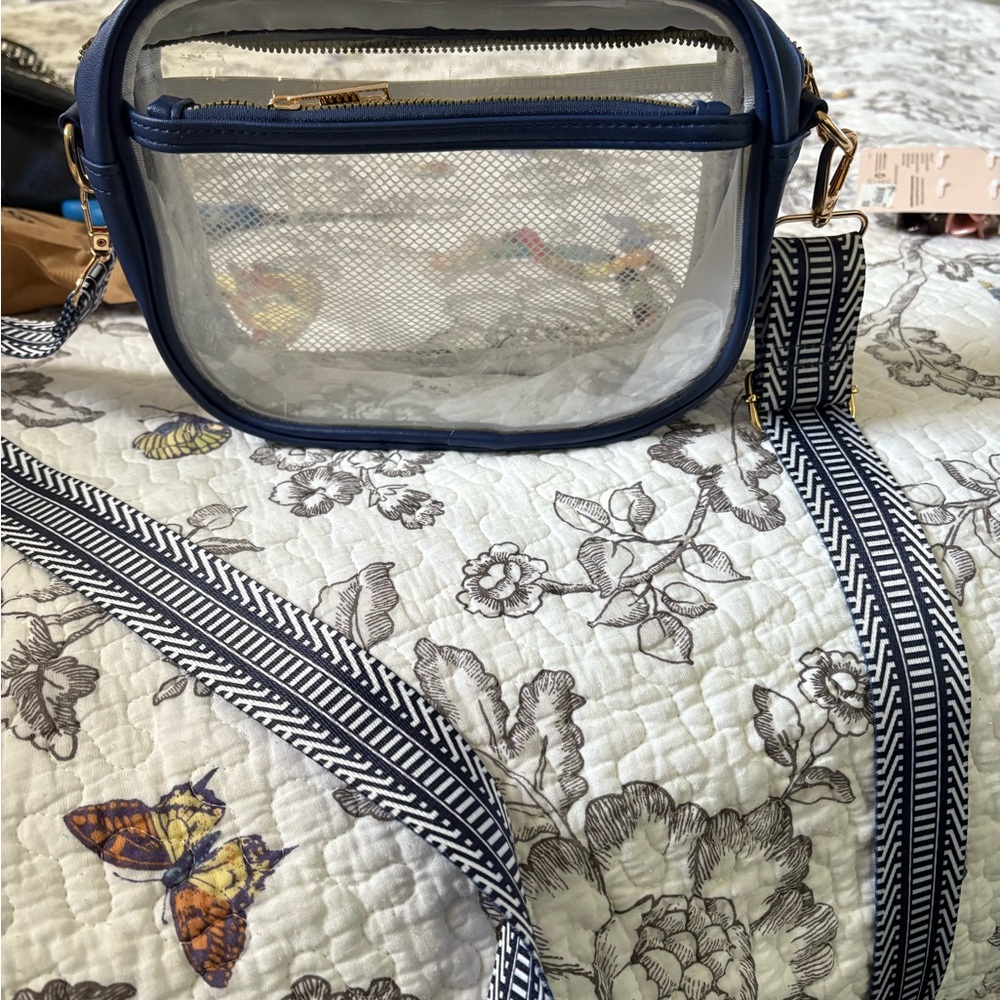 Clear Crossbody Bag with Navy Trim and Patterned Navy-White Strap ..